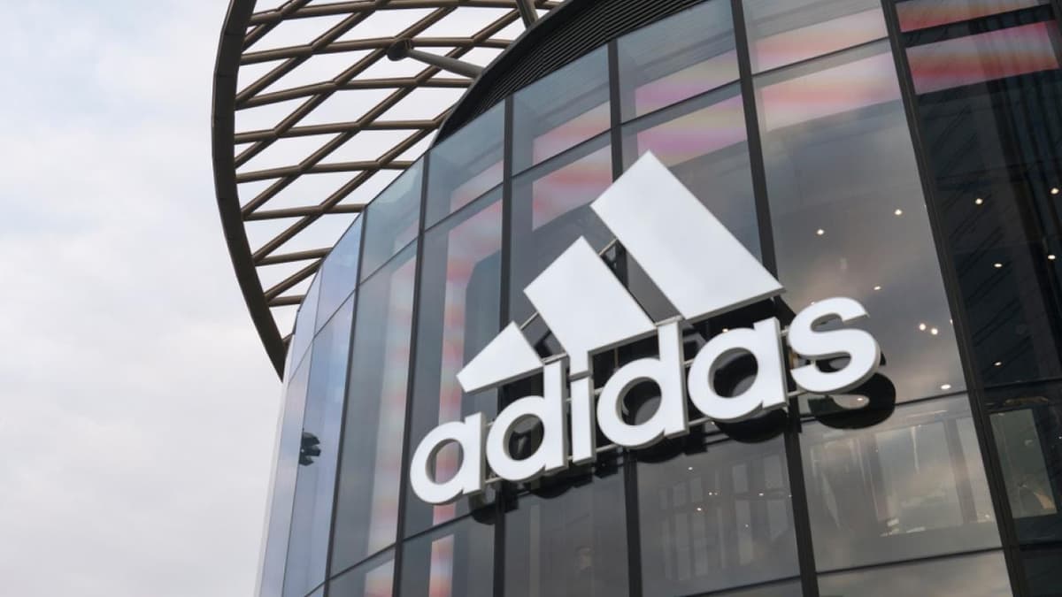 Germaniya hukumati Adidas kompaniyasiga 3 mlrd yevro kredit beradi