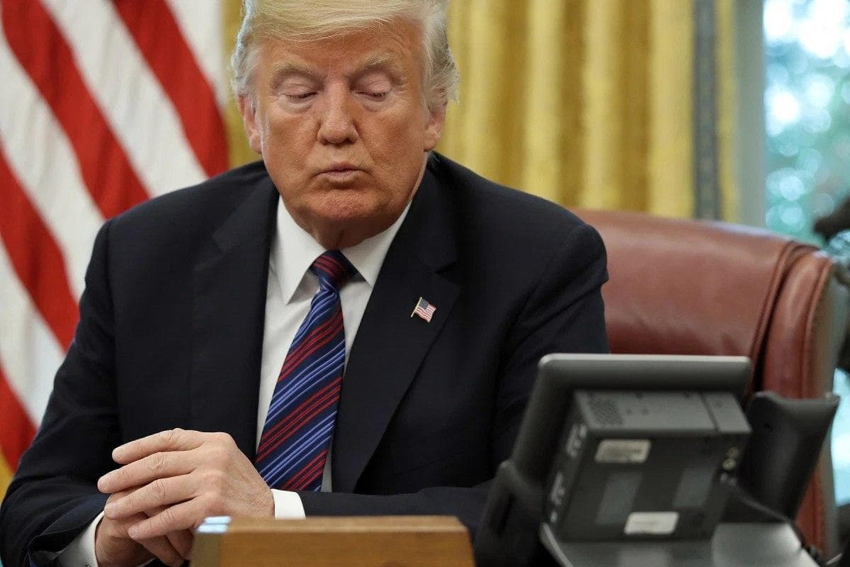 Твиттер Трампнинг постини ёлғон деб белгилади. У нима ҳақида ёзганди?