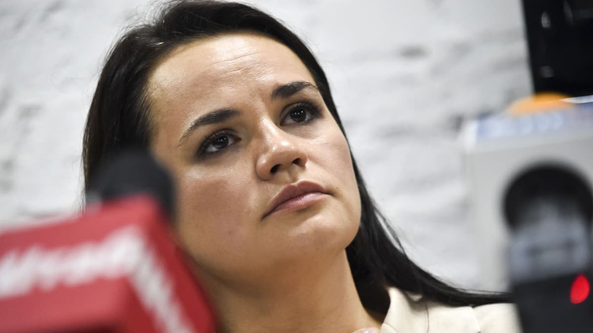 «Ojizaligimcha qoldim...» - Tixanovskaya «taslim bo‘lib» murojaat qildi va mamlakatni tark etdi