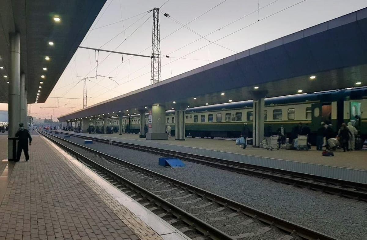 Uzbekistan brings back around 1,700 citizens from Samara and Yekaterinburg