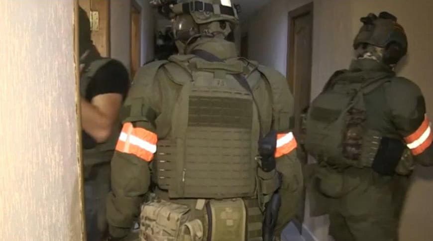 В Беларуси сотрудники КГБ задержали 32 бойцов ЧВК. Все они граждане России