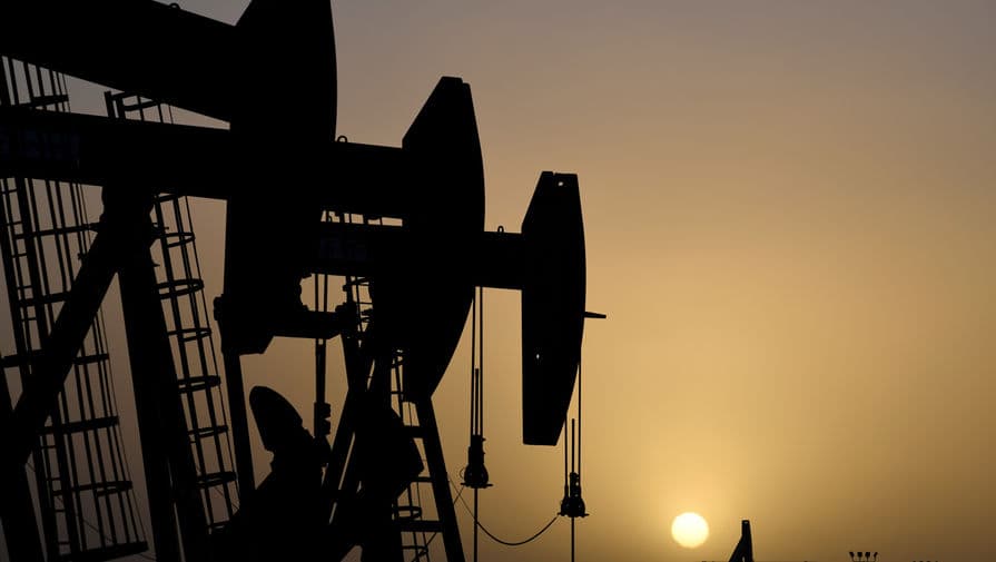 АҚШ нефти 2002 йилдан бери илк бор 20 доллардан арзонлашиб кетди