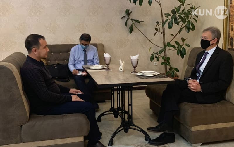 Deniyel Rozenblyum: AQShda prezident almashishi O‘zbekistonga nisbatan siyosatda katta o‘zgarishlarga sabab bo‘lmaydi