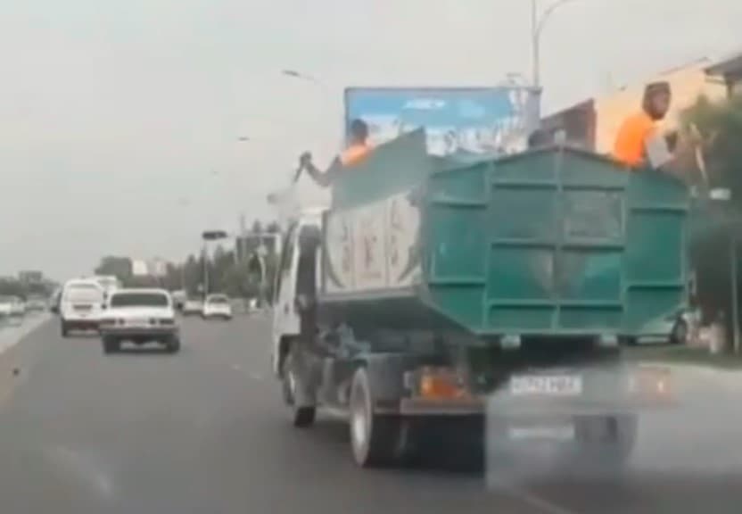 Qo‘qon shahri ko‘chalari isiriq yordamida «dezinfeksiya» qilindi