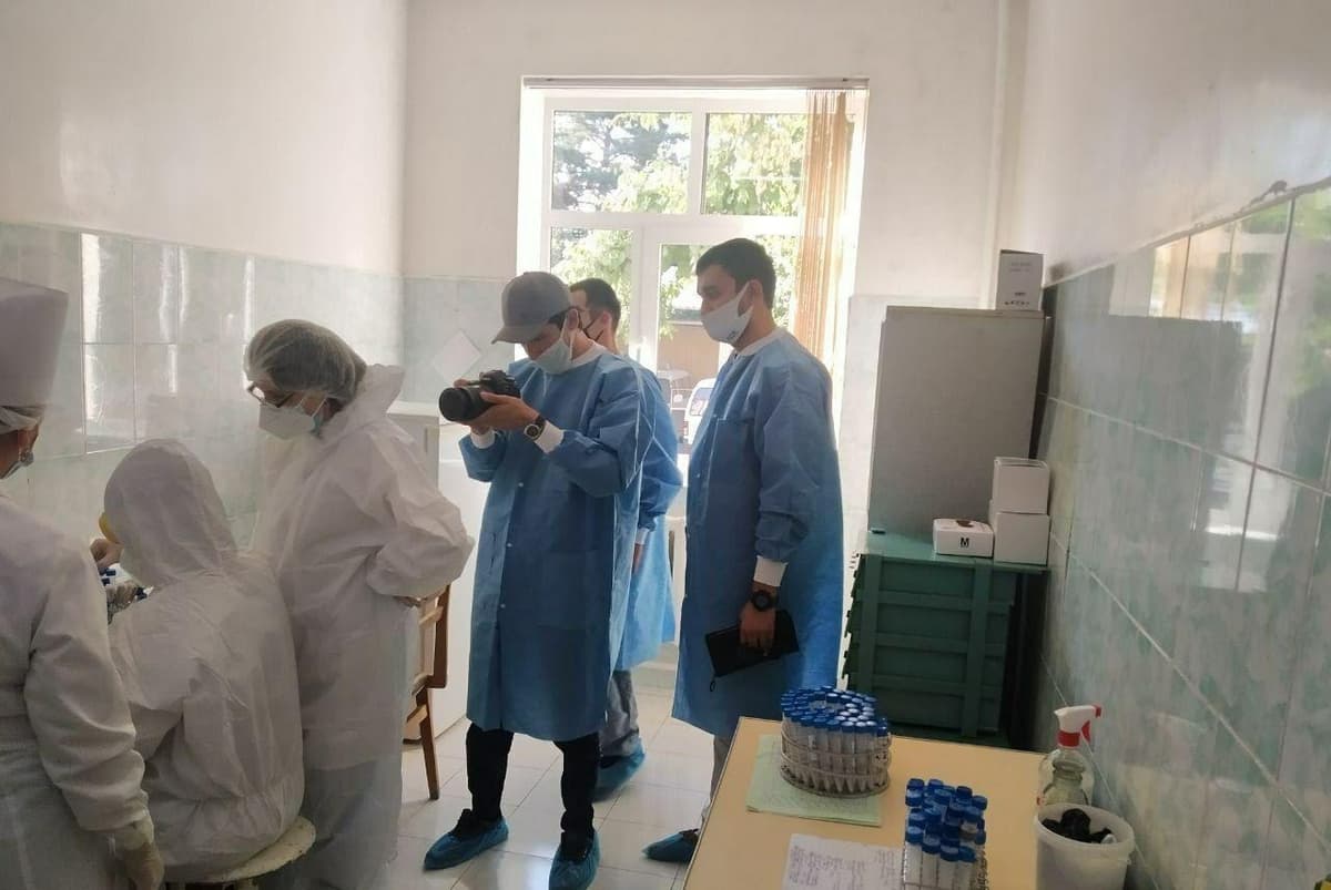 В Узбекистане приступили к съемкам документального фильма о коронавирусе