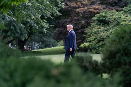 Tramp o‘z va'dasiga zid ravishda AQShdagi tartibsizliklar vaqtida golf o‘ynagani yo‘l oldi