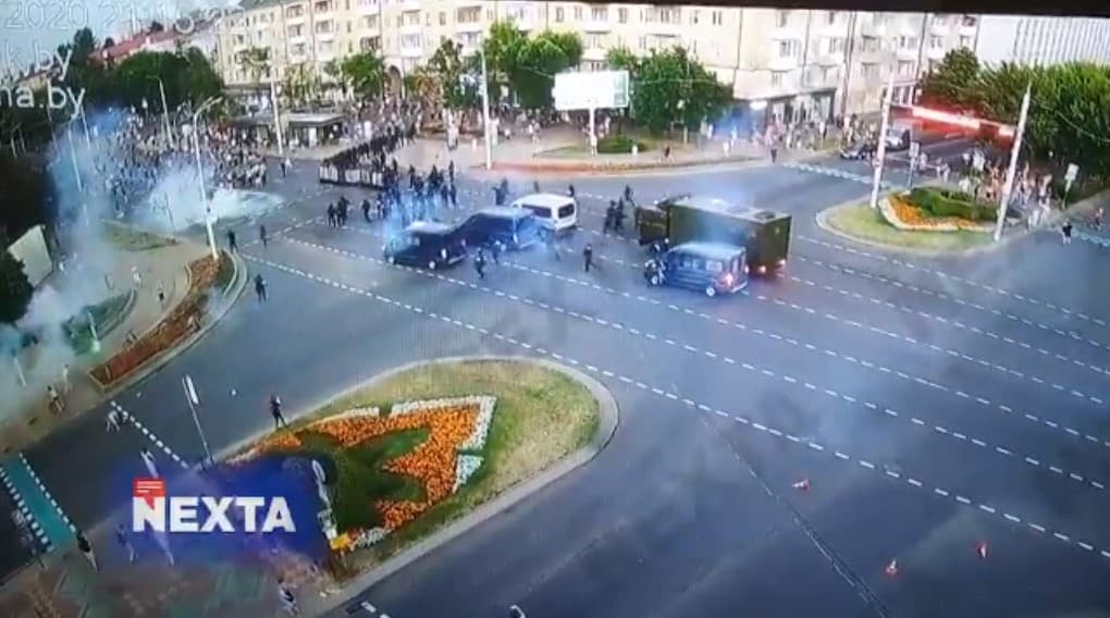 Belarusdagi bir nechta shaharda to‘qnashuvlar boshlandi. Rezina o‘qlar ishga solindi