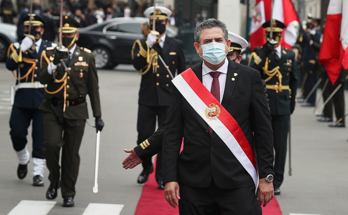 Peruda 6 kun ichida ikkinchi prezident iste'foga chiqdi