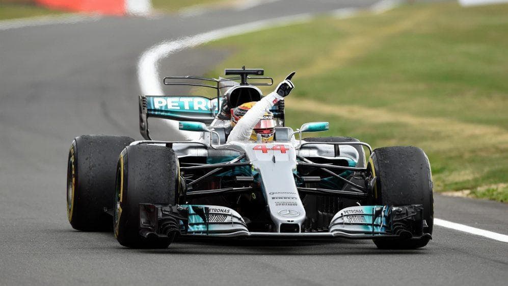 Formula-1: Lyuis Hemilton Toskana bosqichining birinchi g‘olibi bo‘ldi