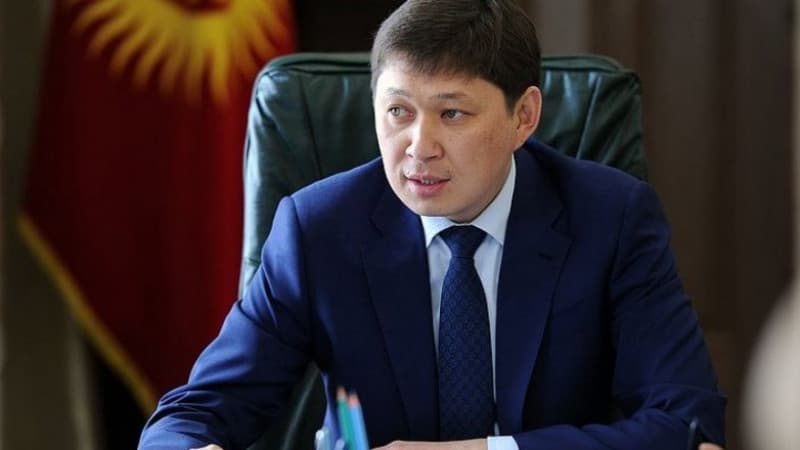Qirg‘izistonning sobiq bosh vaziri Sapar Isakov ham ozodlikka chiqarildi