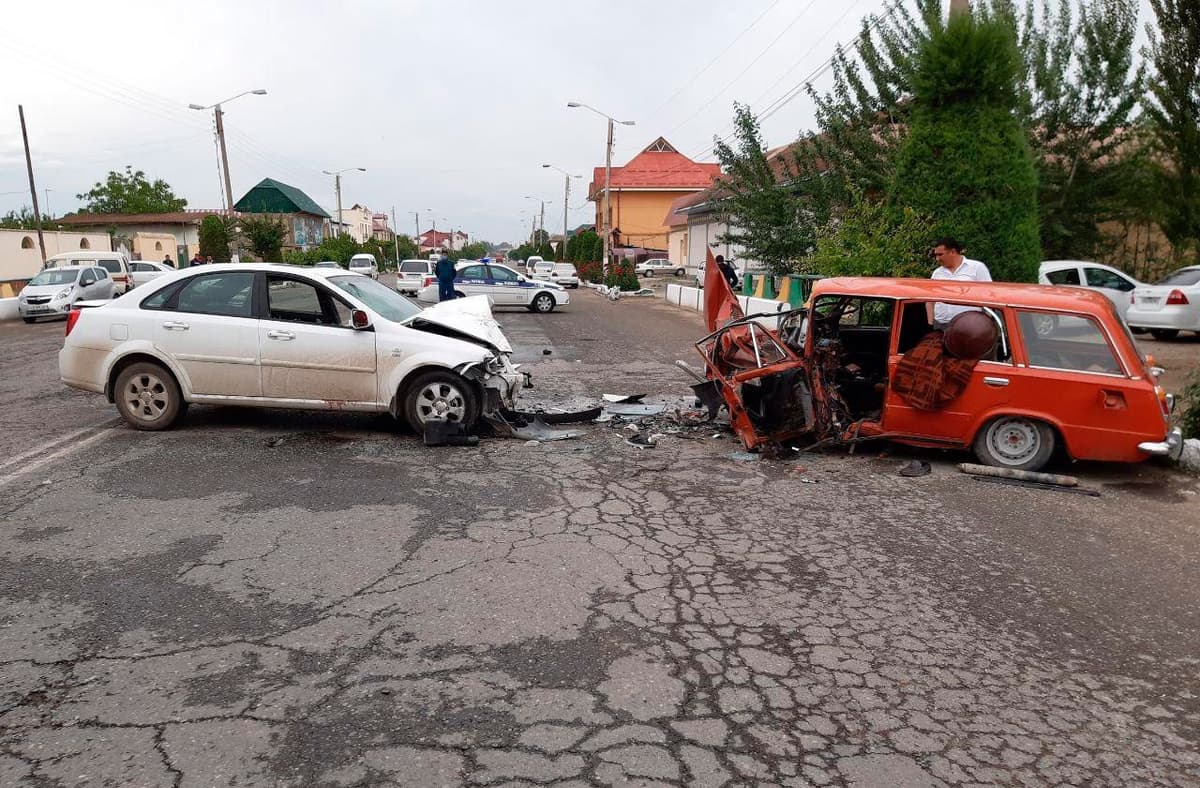 Andijondagi YTHda haydovchilardan biri vafot etdi, ikkinchisi tan jarohati oldi