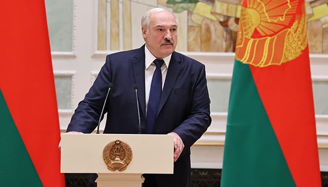 «Chekinadigan joyimiz yo‘q»: Lukashenko kuchishlatar tuzilmalarni keskin choralar ko‘rishga chaqirdi