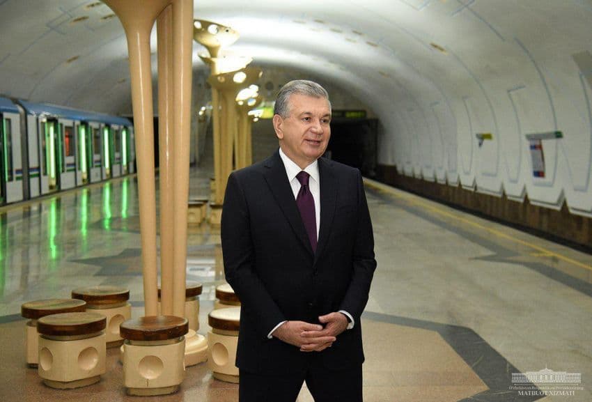 Президент посетил новые станции Юнусабадской ветки метрополитена
