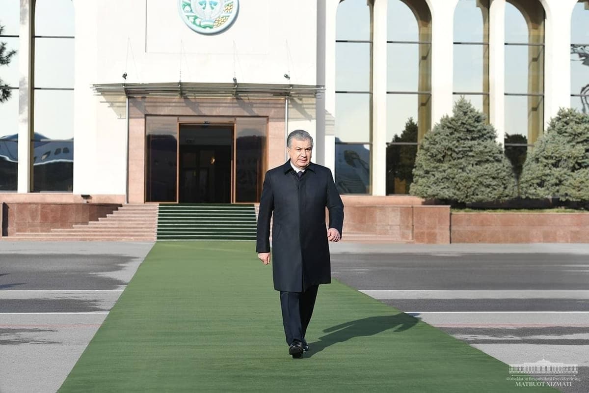 Президент Мирзиёев отбыл в Фергану