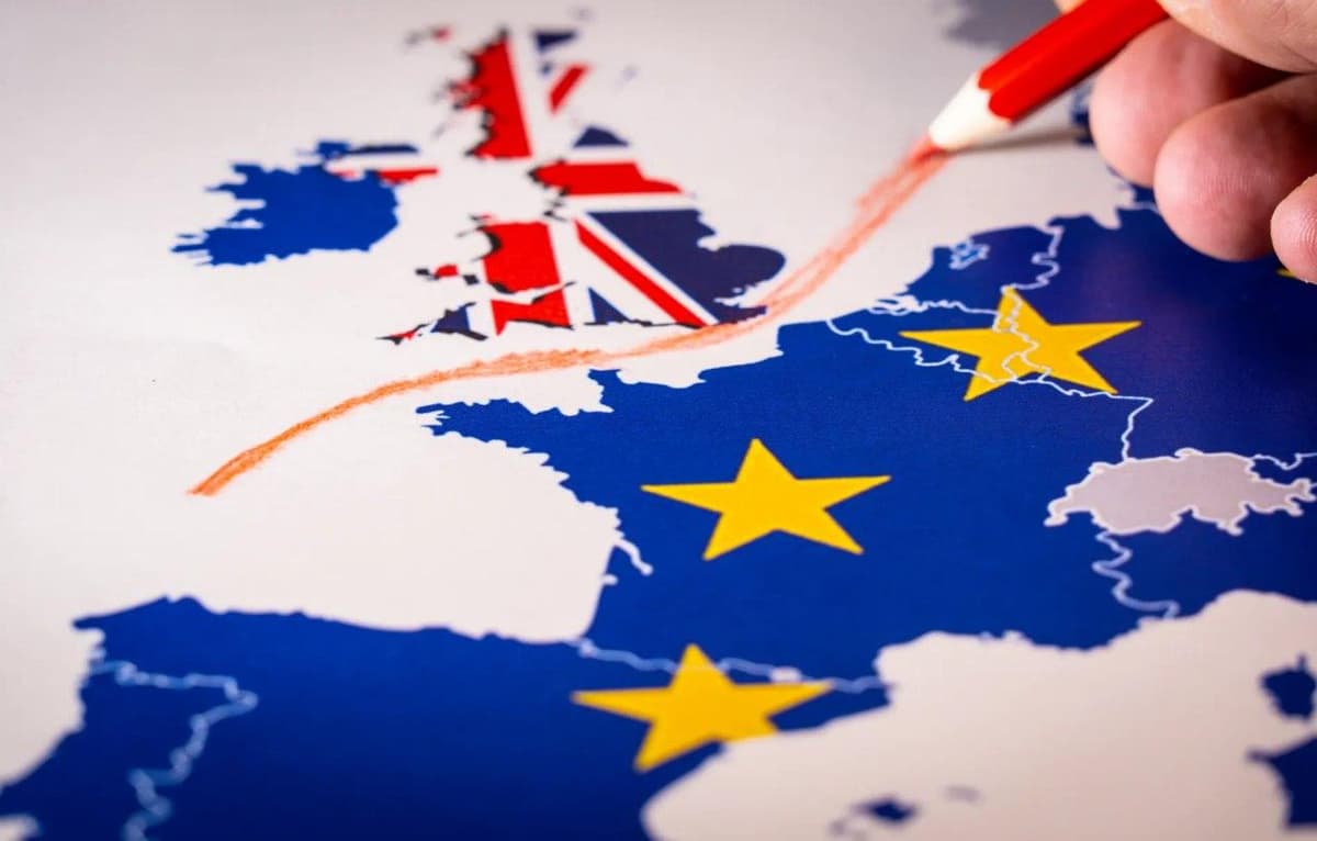 Қиролича учун дуо, янги Бисмаркни излаш ва замонавий Наполеон: Brexit’дан кейинги Европанинг дипломатик психотаҳлили