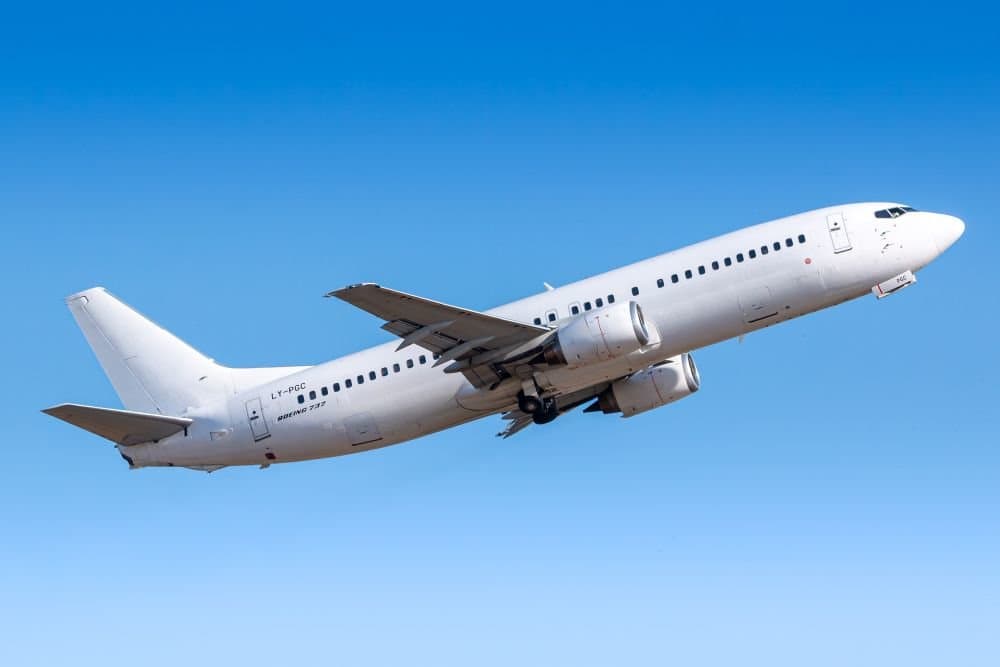Boeing muammoli 737 MAX samolyotlari ishlab chiqarilishini qayta yo‘lga qo‘ydi
