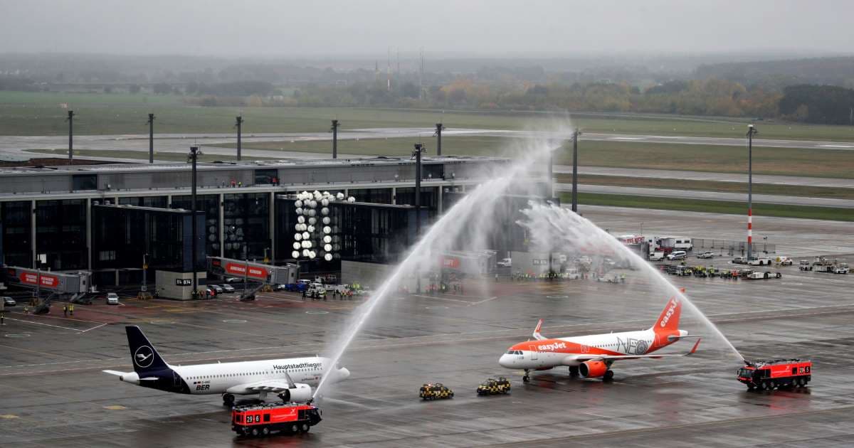 “Milliardlar qabristoni”: Berlinda 14 yillik qurilishdan keyin yangi xalqaro aeroport ochildi