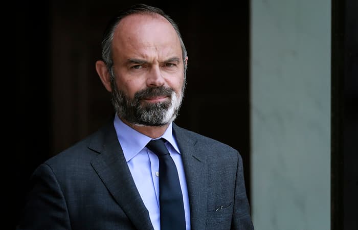 Fransiya bosh vaziri iste'foga chiqdi