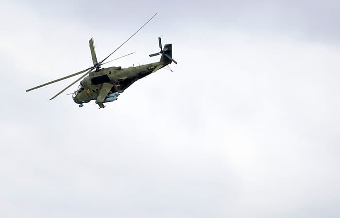 Armaniston-Ozarboyjon chegarasida Rossiyaning Mi-24 vertolyoti urib tushirildi