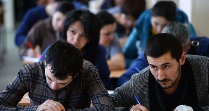 Rossiyaning beshta shahrida O‘zbekiston fuqarolari uchun bepul rus tili kurslari ochildi