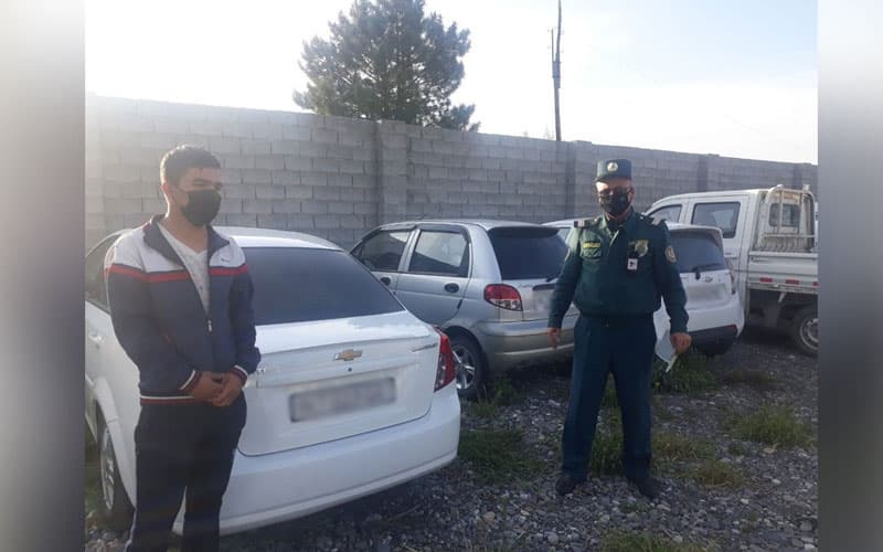 Oynasi «beton» tonirovkali mashinasini Instagramda maqtagan qoidabuzar kimligi aniqlandi