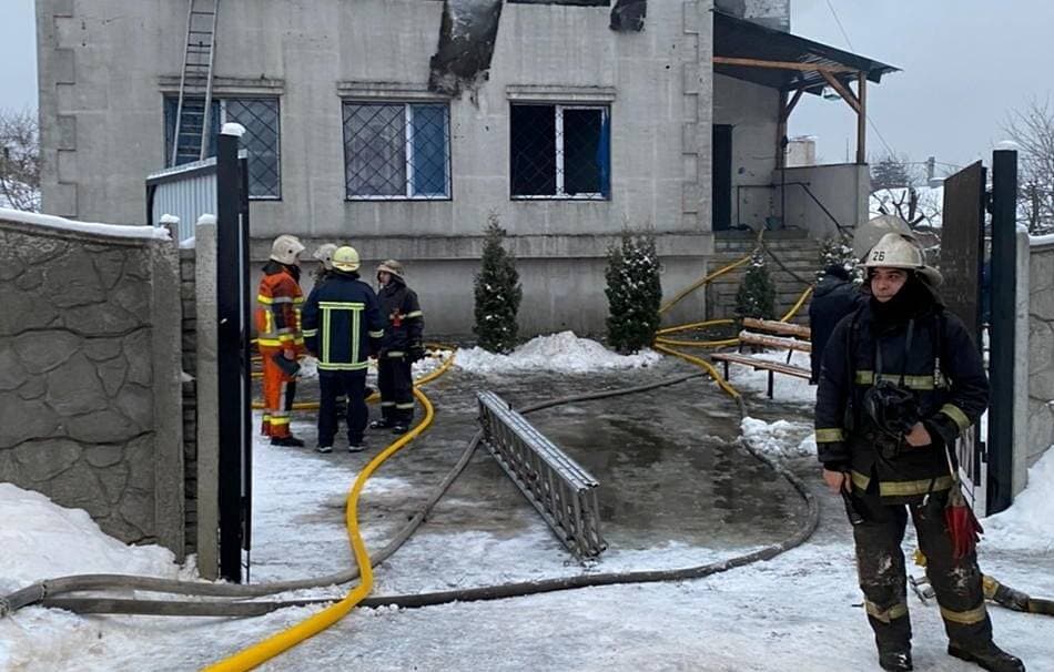 Ukrainada qariyalar uyidagi yong‘inda 15 kishi halok bo‘ldi