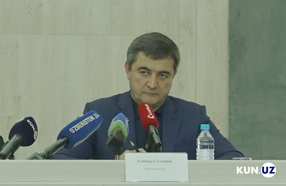 Алишер Султанов ответил на вопрос о возможной отставке