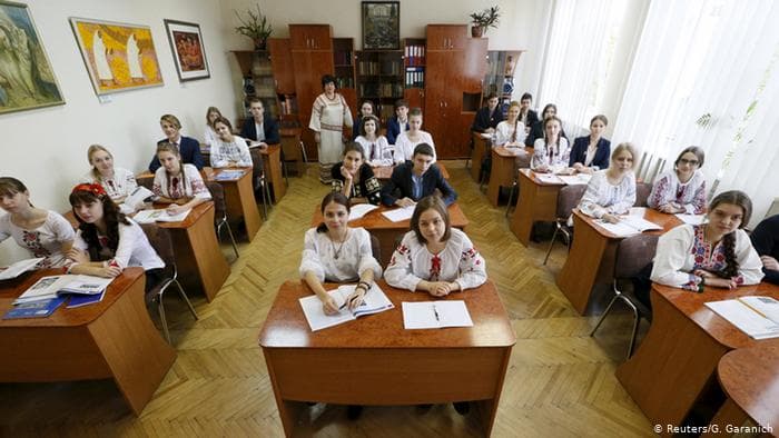 Ukraina maktablarida sentyabr oyidan darslar faqat ukrain tilida tashkil etiladi
