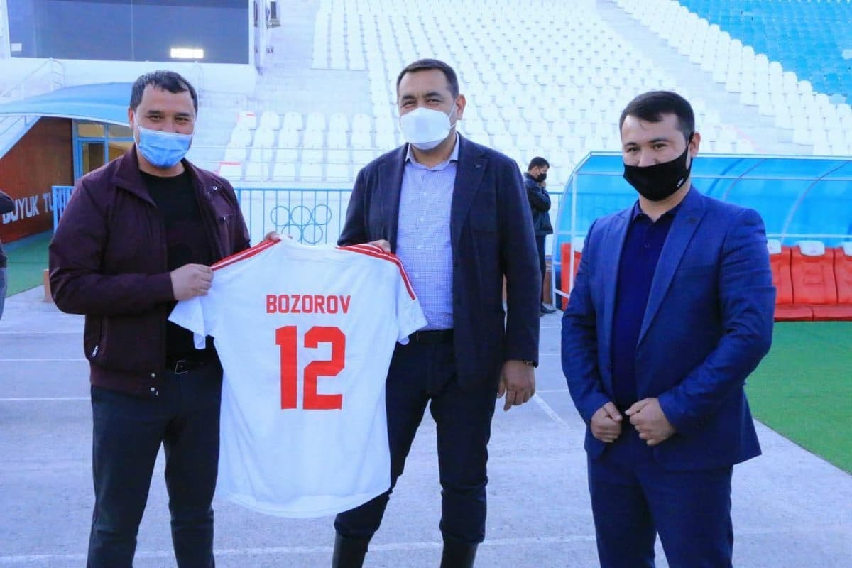 Hokimlar va futbol. «Neftchi» va «Buxoro»da ishtiyoq kuchli, «Dinamo»da murabbiy yo‘q, «Orol» alohida e'tiborda