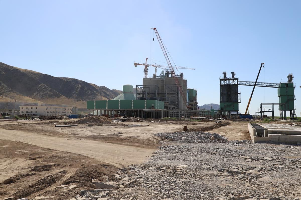 Jizzaxda qurilish materiallari ishlab chiqarish bo‘yicha 243 mln dollarlik 3ta loyiha ishga tushiriladi