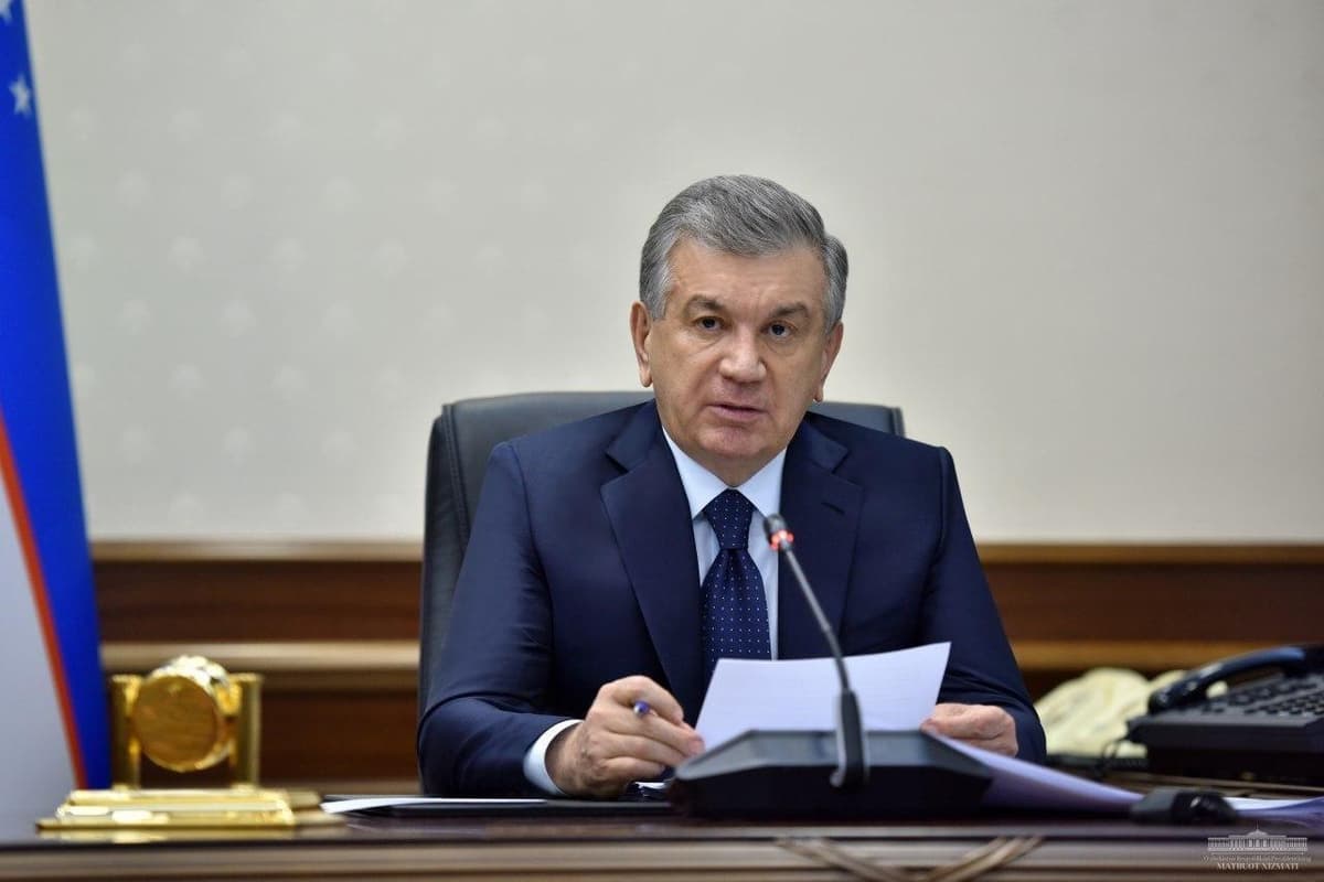 Мирзиёев: «Карантинные меры будут поэтапно смягчены»