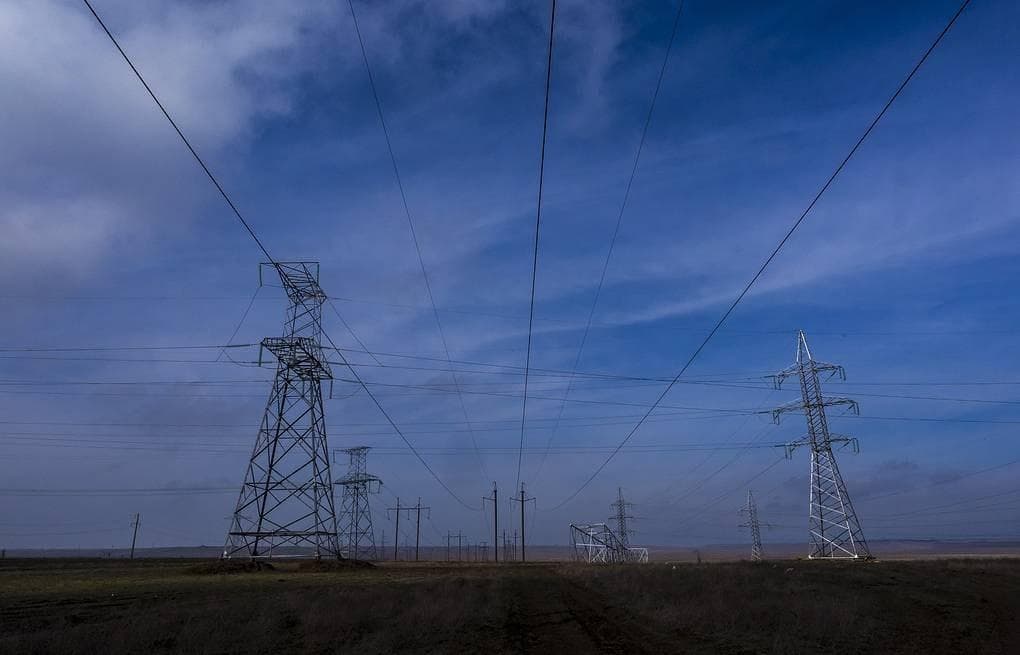 Uzbekistan launches seasonal import of electricity from Tajikistan