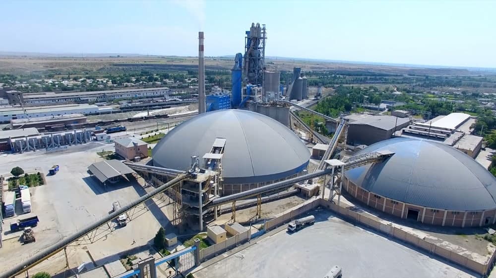 «Bekobodsement»ning 51 foiz aksiyasi zavod aksiyadoriga qaytarildi
