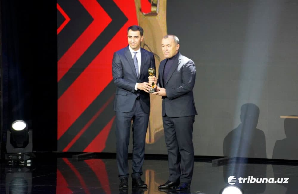 O‘FA 2020 yilning eng yaxshilarini taqdirladi. Masharipov - O‘zbekistonning eng yaxshi futbolchisi, Berdiyev – eng yaxshi murabbiy