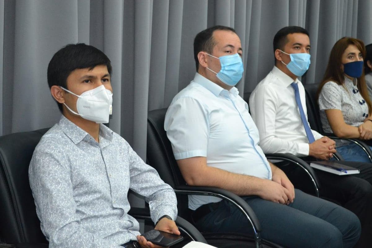 «Bu iltimos emas, talab» – Xushnudbek Xudoyberdiyev oliy ta'lim muassasalari xarajatlari ochiq bo‘lishi kerakligi haqida