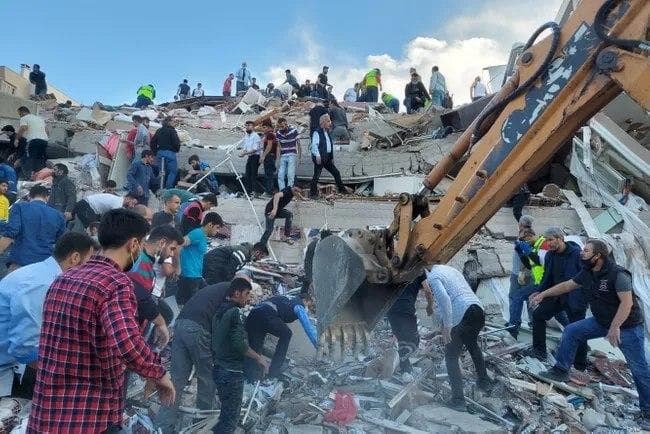 Turkiyada kuchli zilzila ro‘y berdi