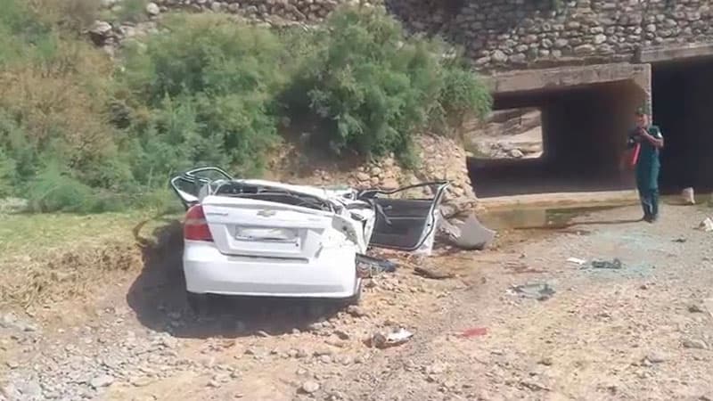 Boysunda haydovchilik guvohnomasi bo‘lmagan shaxs boshqargan mashina soyga quladi. 17 yoshli qiz vafot etdi