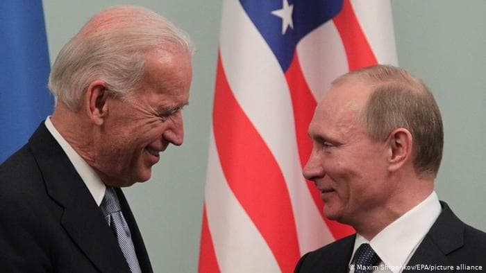 Oq uy Bayden va Putin uchrashuvida muhokama qilinadigan mavzularni ma'lum qildi