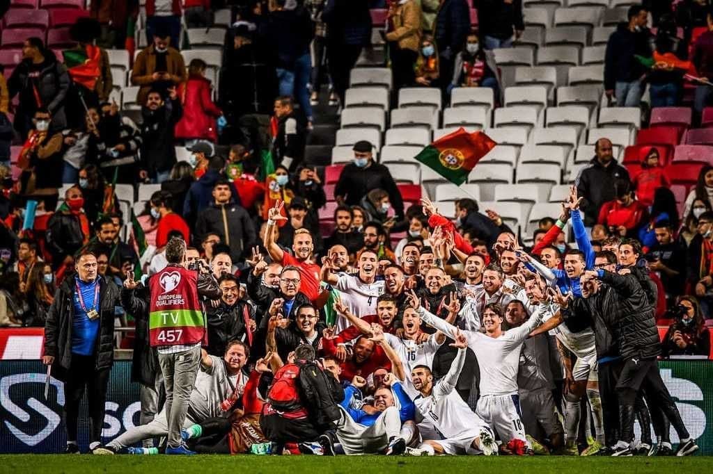 Serbiya futbolchilari JCh yo‘llanmasi uchun berilgan 1 mln yevroni kasal bolalarga yordam beradigan fond hisobiga o‘tkazishdi