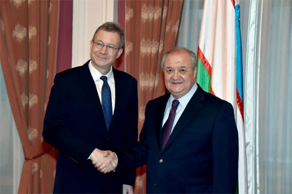 Глава МИД Узбекистана принял посла США