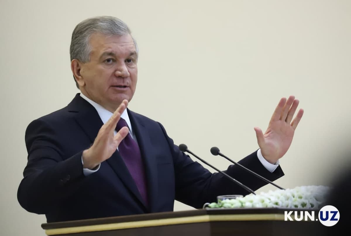 «Detdom»ga kirdik, hidiga chidab bo‘lmasdi» - prezident endi Jizzax hokimi bo‘lgan vaqtidagi voqeani esladi