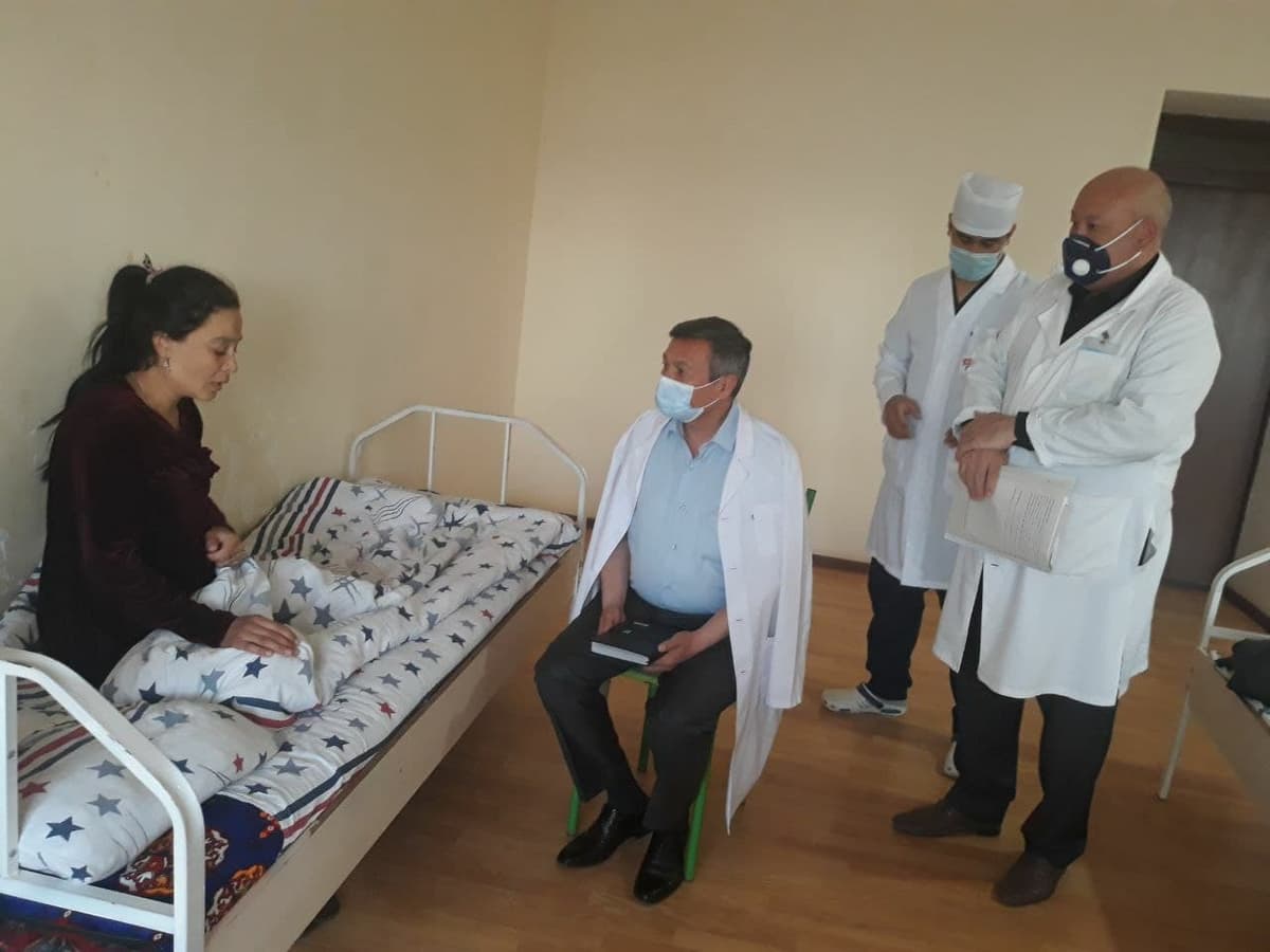 Қашқадарёлик калтакланган муаллиманинг саломатлиги тўғрисида маълумот берилди