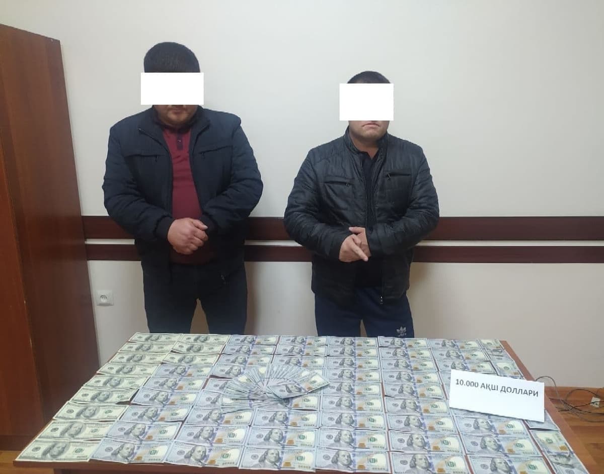 Андижонда валютафурушлар 10 минг доллар савдоси устида қўлга олинди