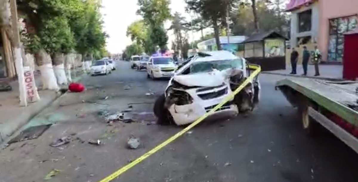 Jomboyda sodir bo‘lgan yo‘l-transport hodisasida tuman Xalq qabulxonasi haydovchisi vafot etdi