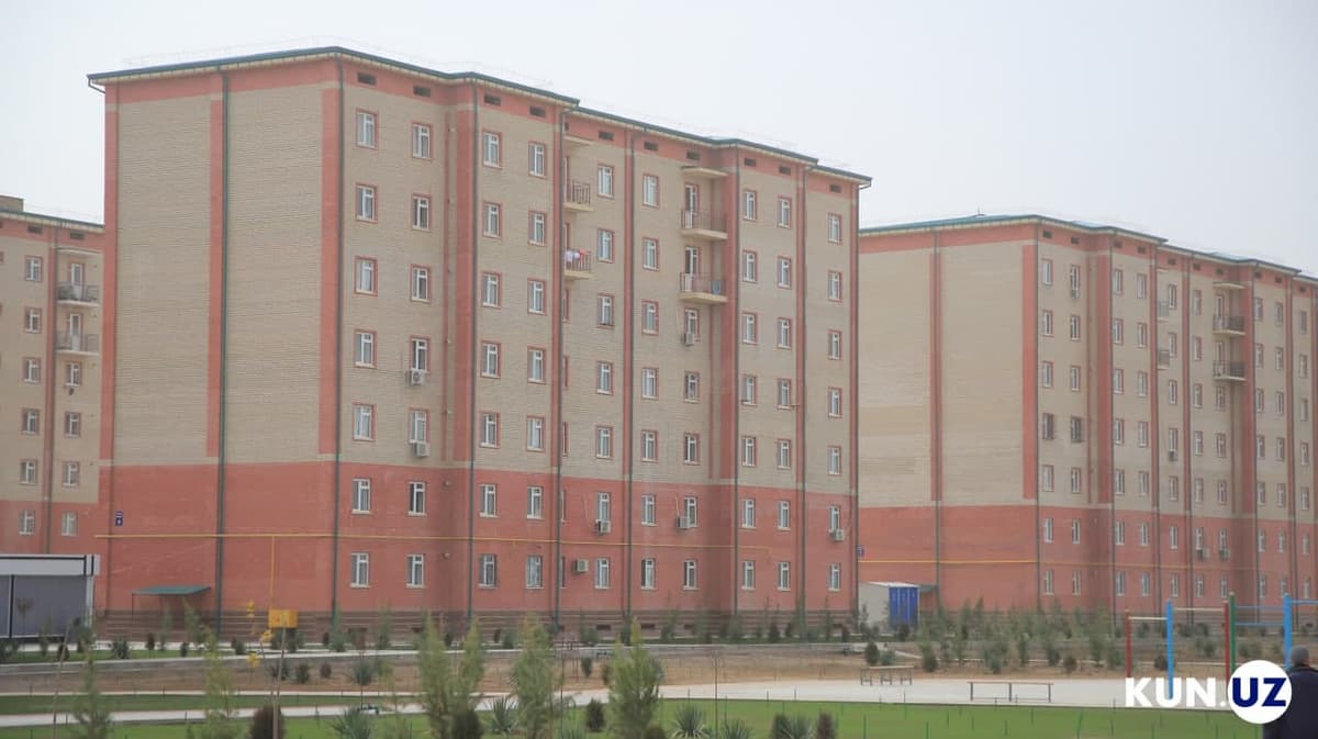 Guliston shahrida aholining ehtiyojmand qatlami va og‘ir ahvolga tushib qolgan fuqarolar uchun ko‘p qavatli uylar qurilmoqda