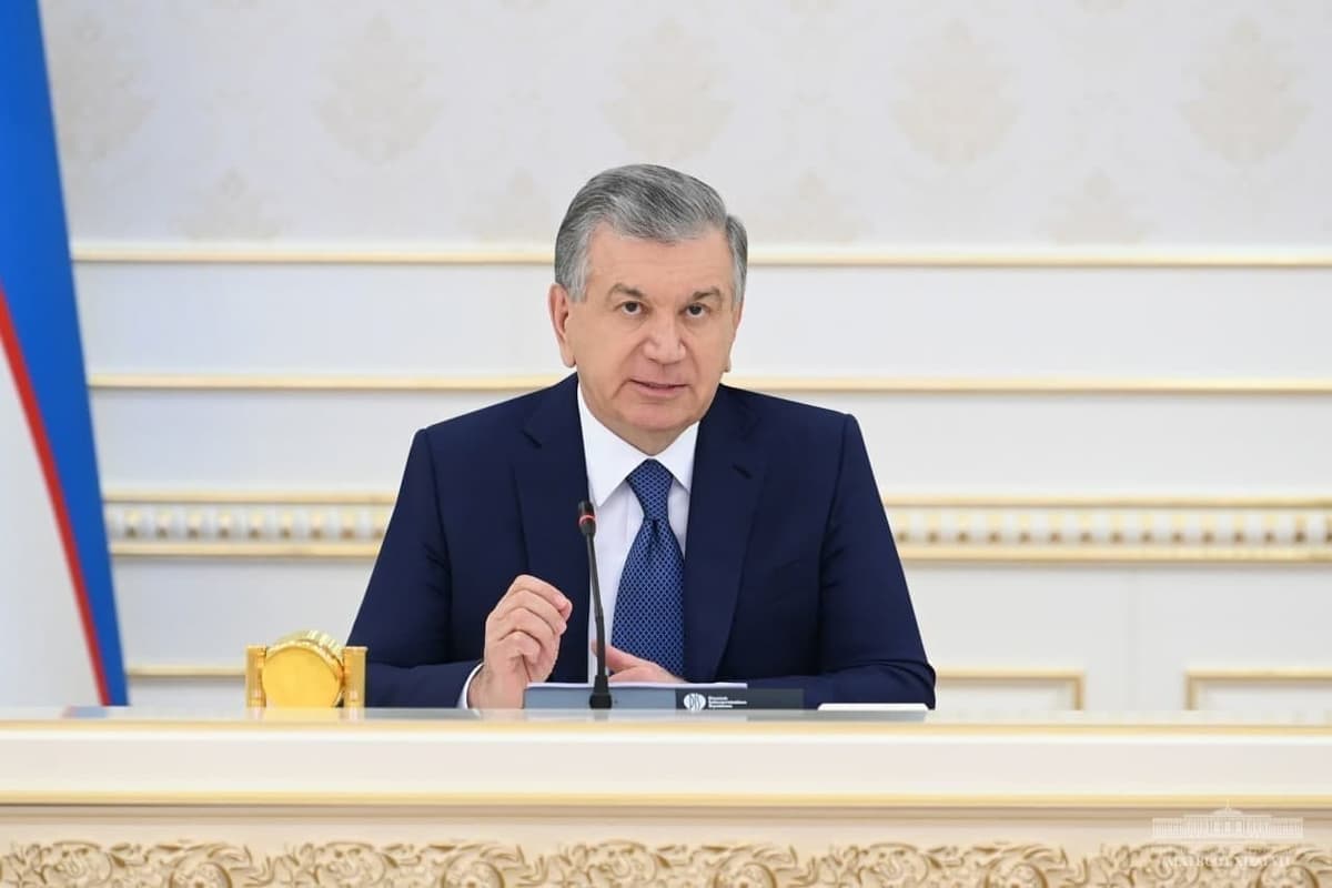 Prezident bozorda narxni tushirish uchun tadbirkorlarni majburlash amaliyotini tanqid qildi