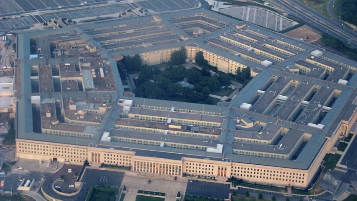 Pentagon AQSh va Xitoy gipertovushli qurol sinovidan nechtadan o‘tkazganini ma'lum qildi