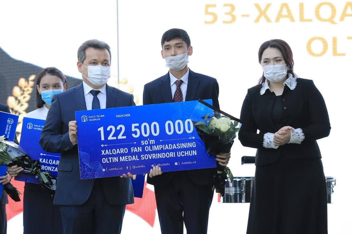 Yaponiyadan oltin bilan qaytganlar. Xalqaro kimyo olimpiadasi g‘olibi va uning ustozi bilan suhbat