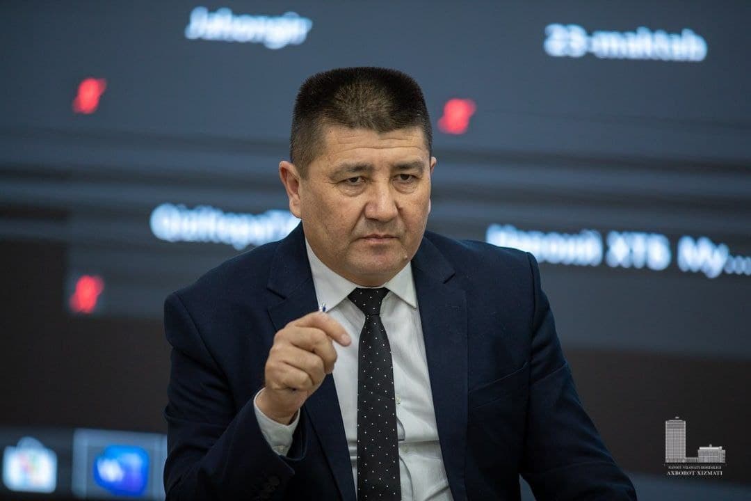 Навоийда мактаблар ходимлари шанбаликка чақирилди. Бошқарма ҳолатга муносабат билдирди