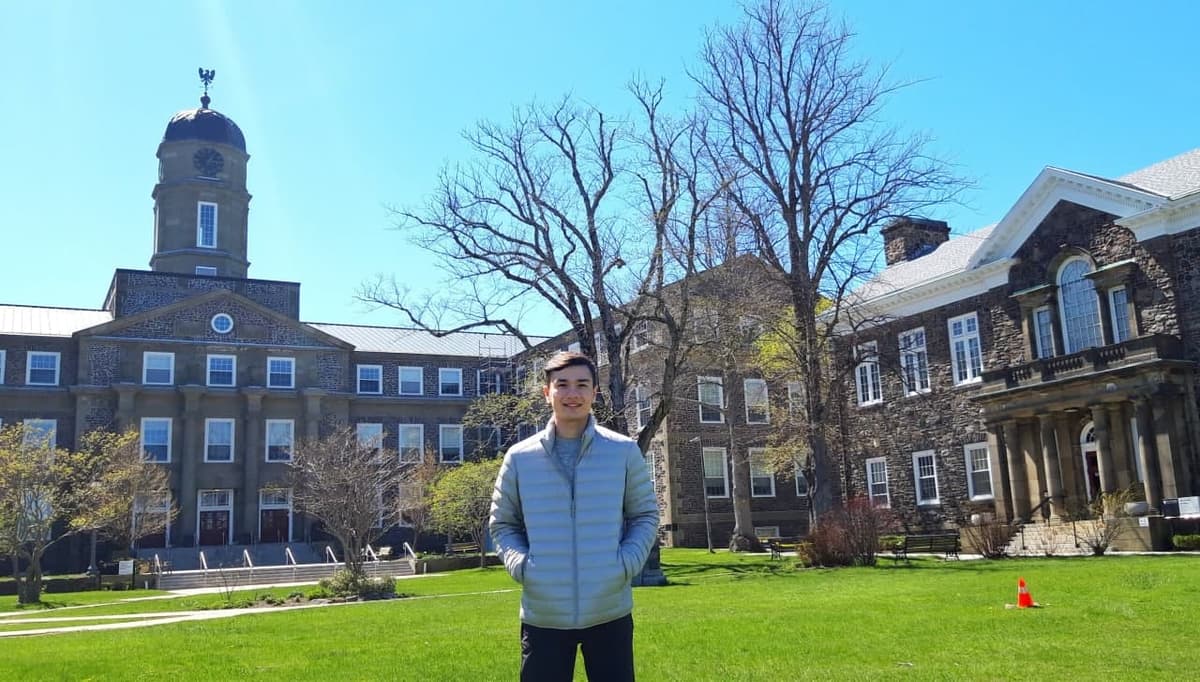 "Yashash uchun oyiga 800-1000 Kanada dollarigacha ketadi..." - Dalhauzi universiteti magistranti bilan suhbat
